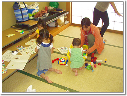 子連れでヨガ